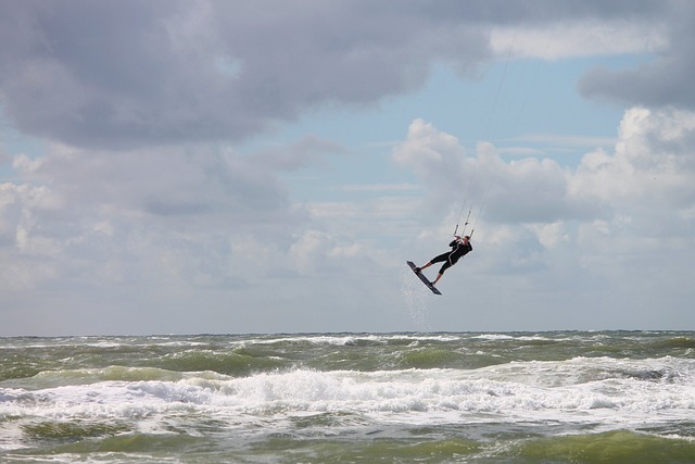 Fra nybegynder til ekspert: Lær at mestre kitesurfing på Amager